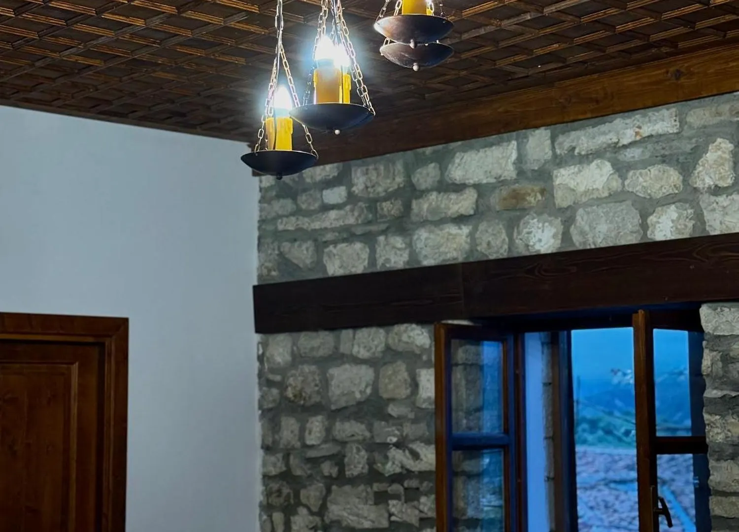 Villa Merkaj, Berat Castle
