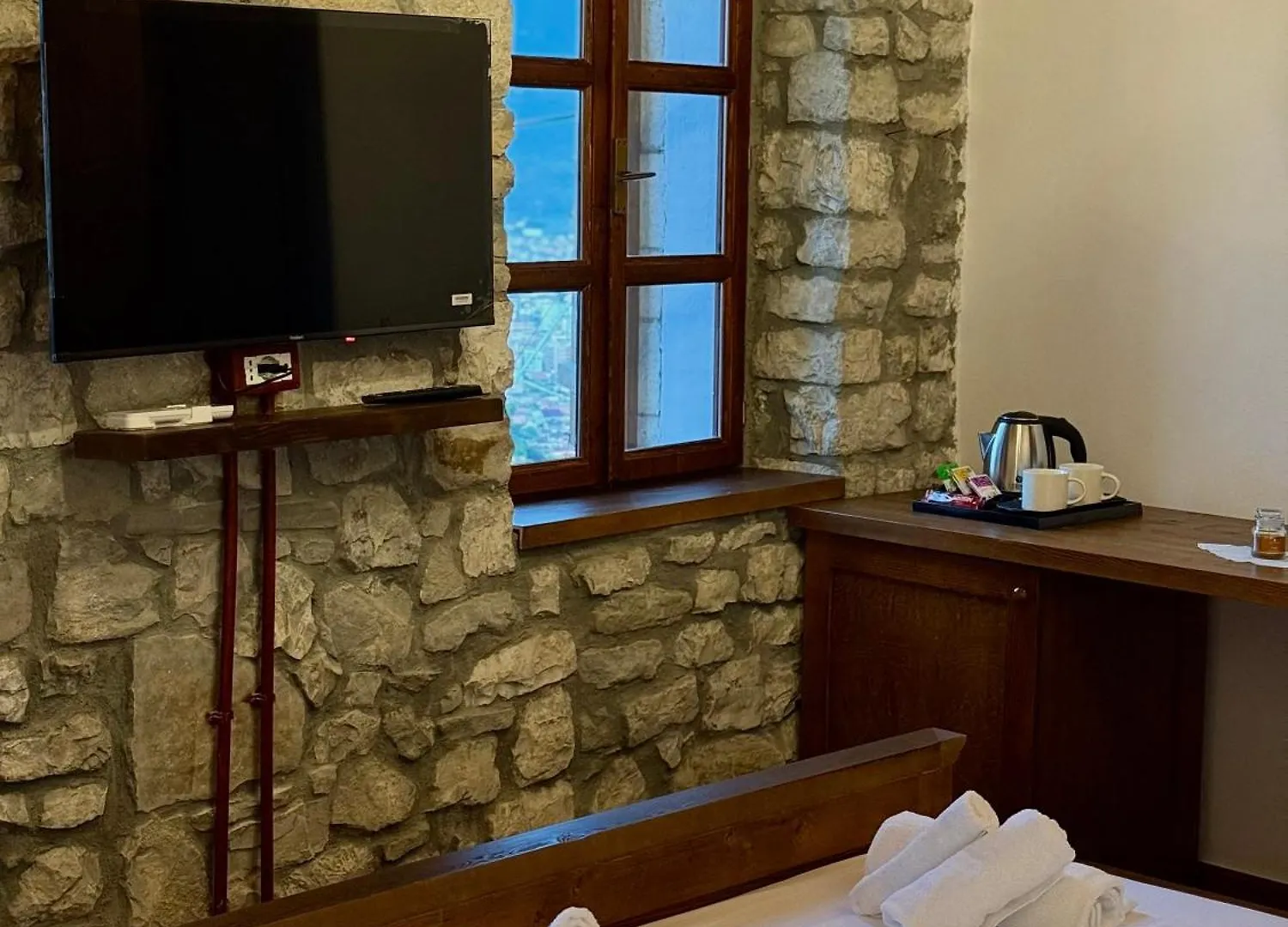 Villa Merkaj, Berat Castle