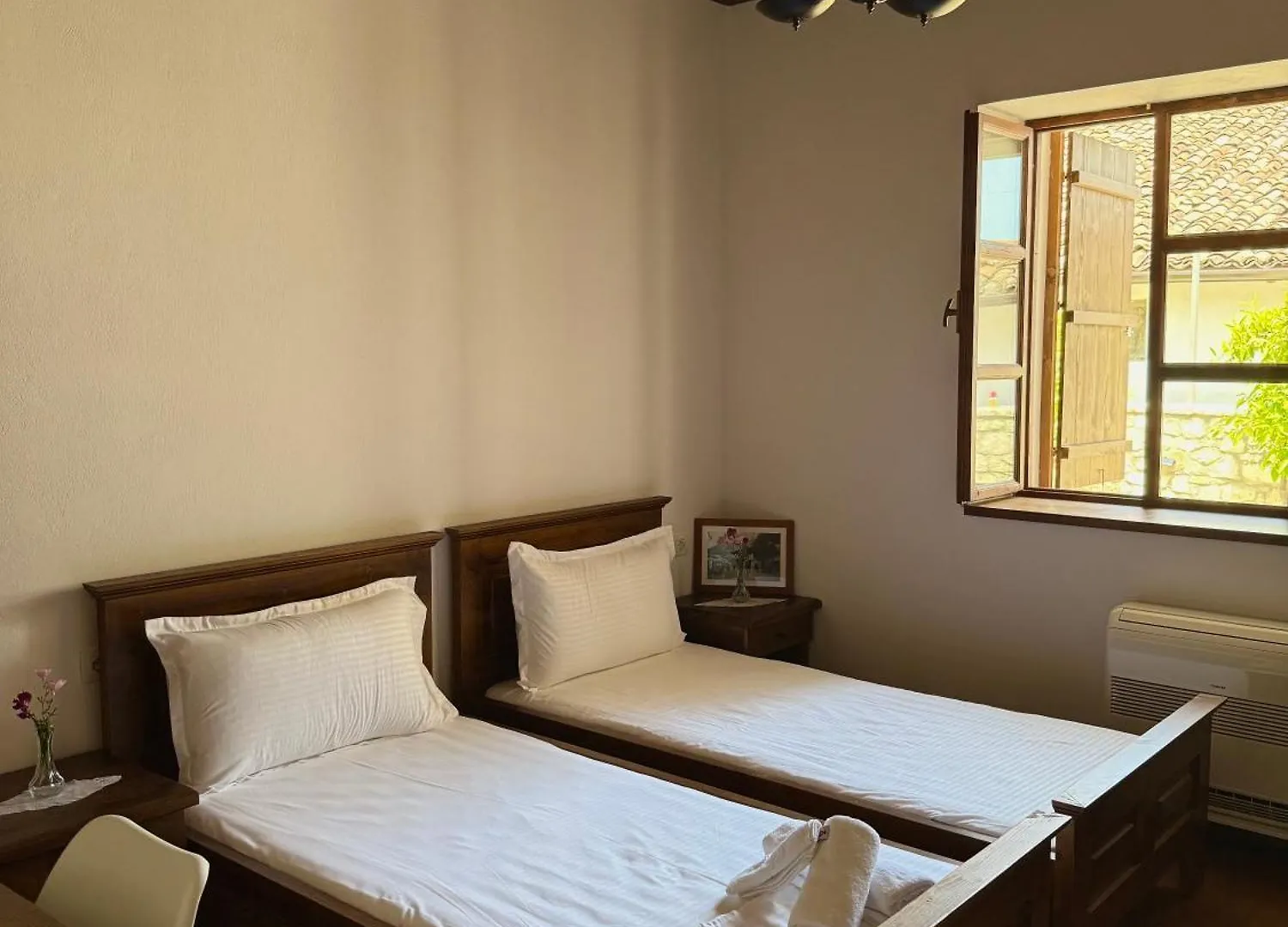Hotel Villa Merkaj, Berat Castle