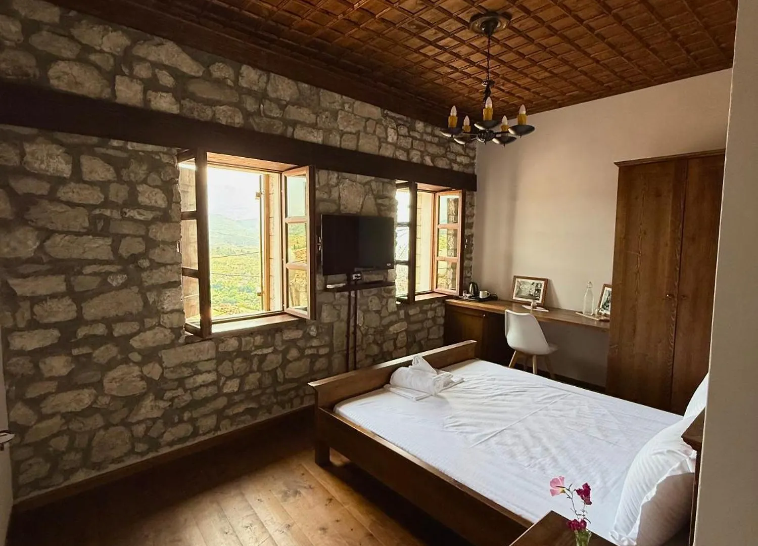 호텔 Villa Merkaj, Berat Castle